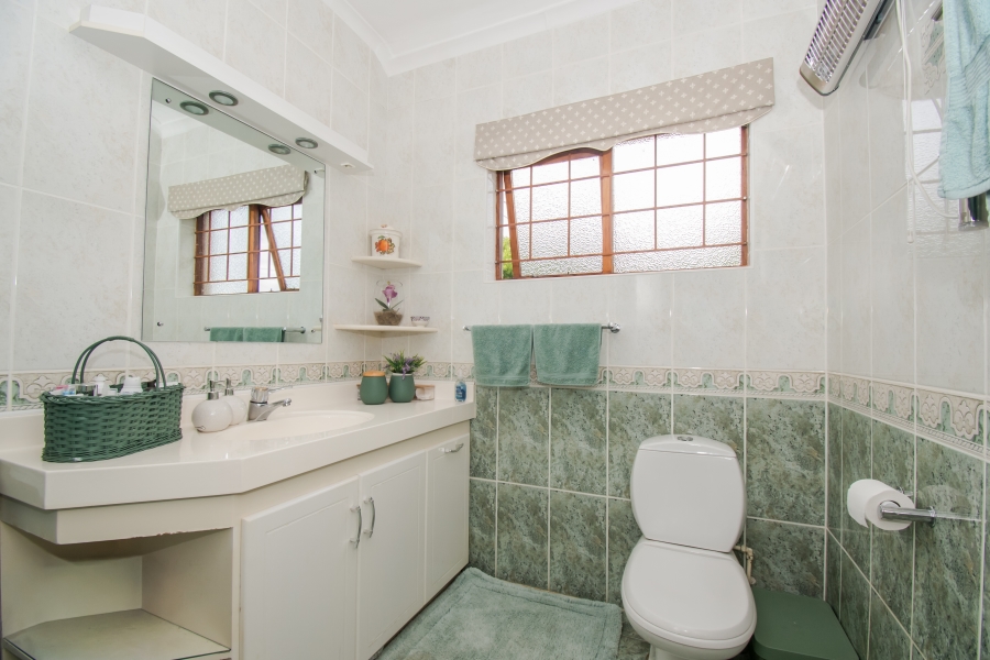 4 Bedroom Property for Sale in La Sandra Western Cape